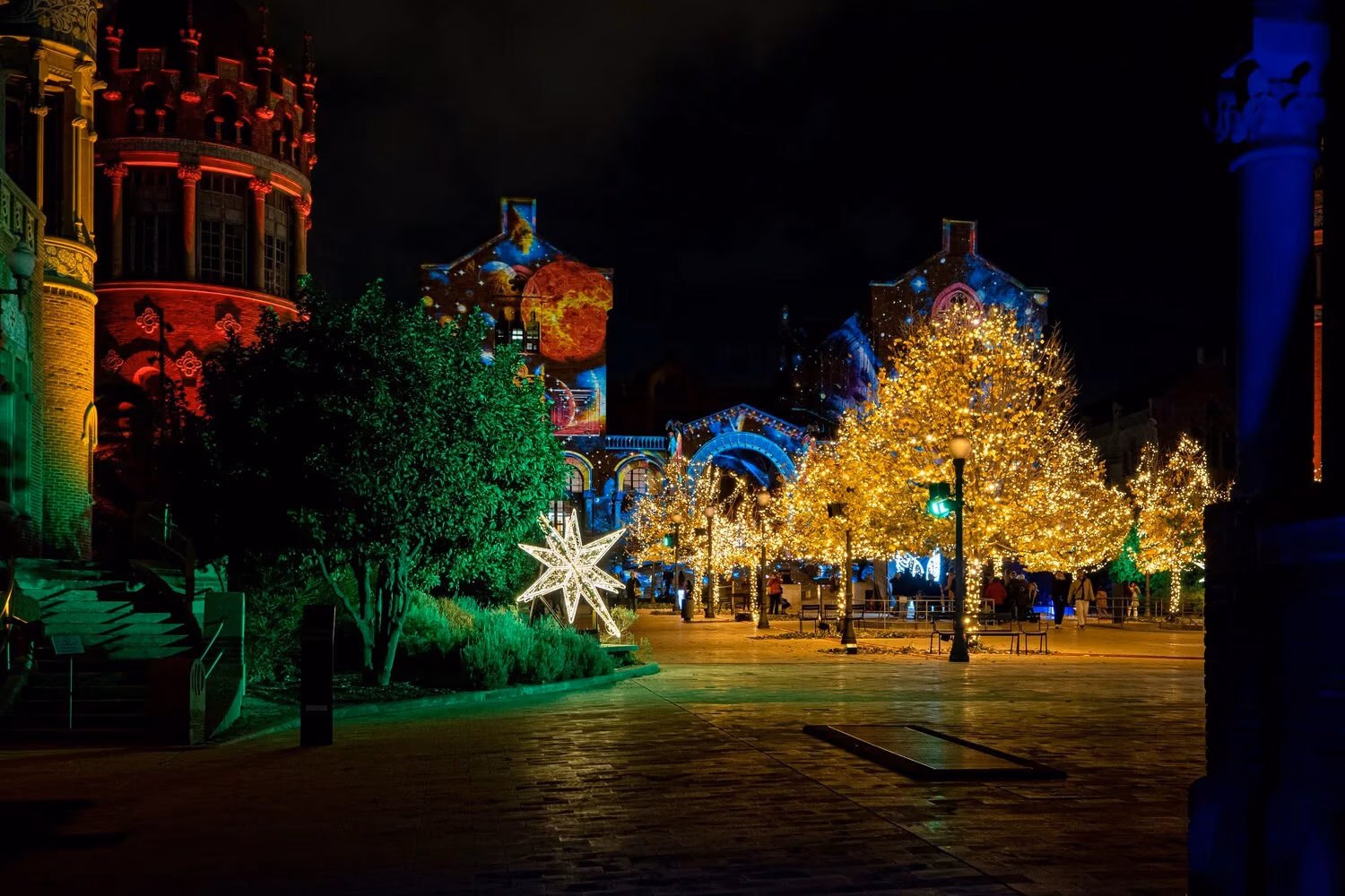 Barcelona Christmas Shopping: Passeig de Gràcia + VAT Refunds